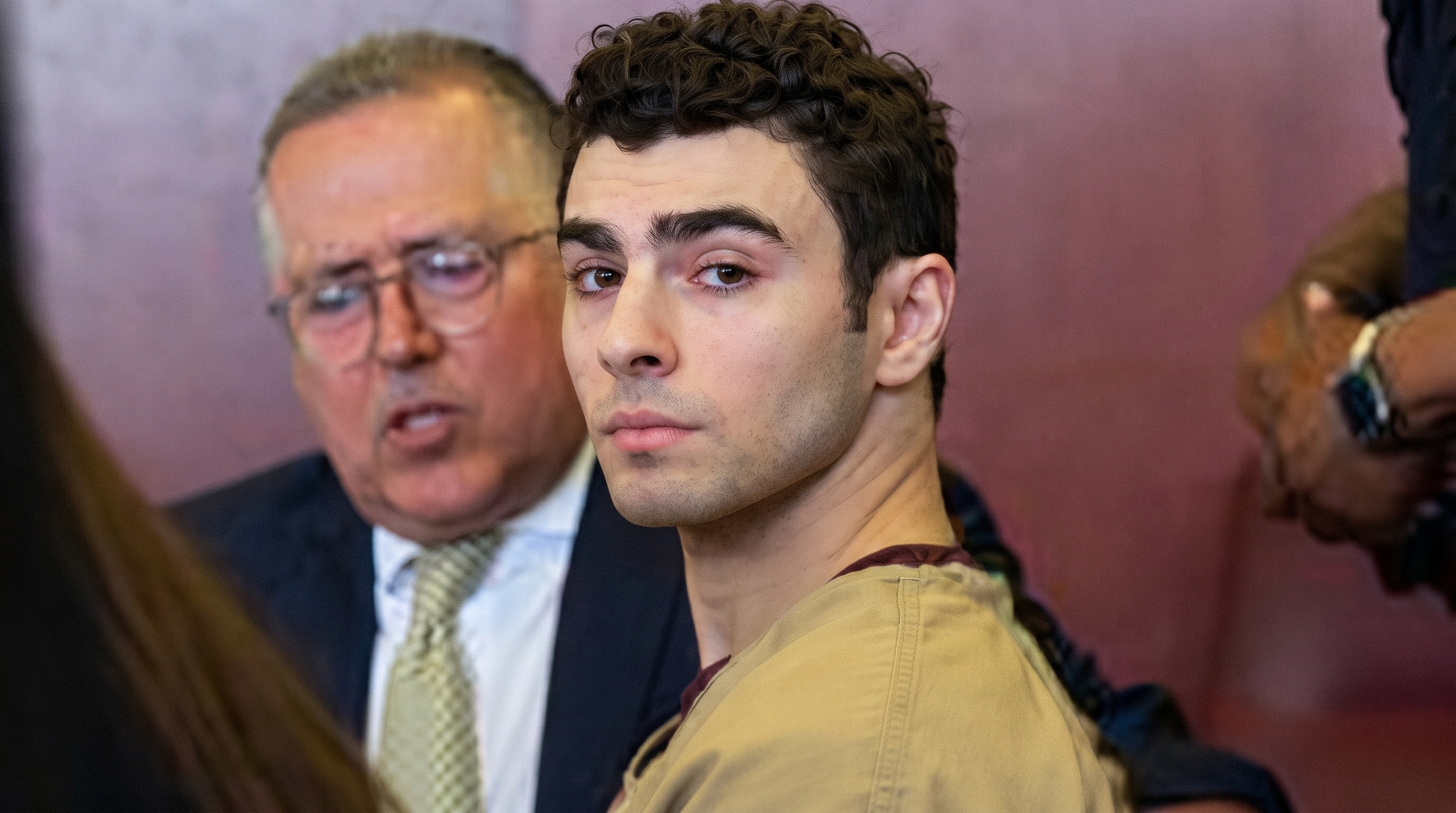 Luigi Mangione court appearance New York 2026