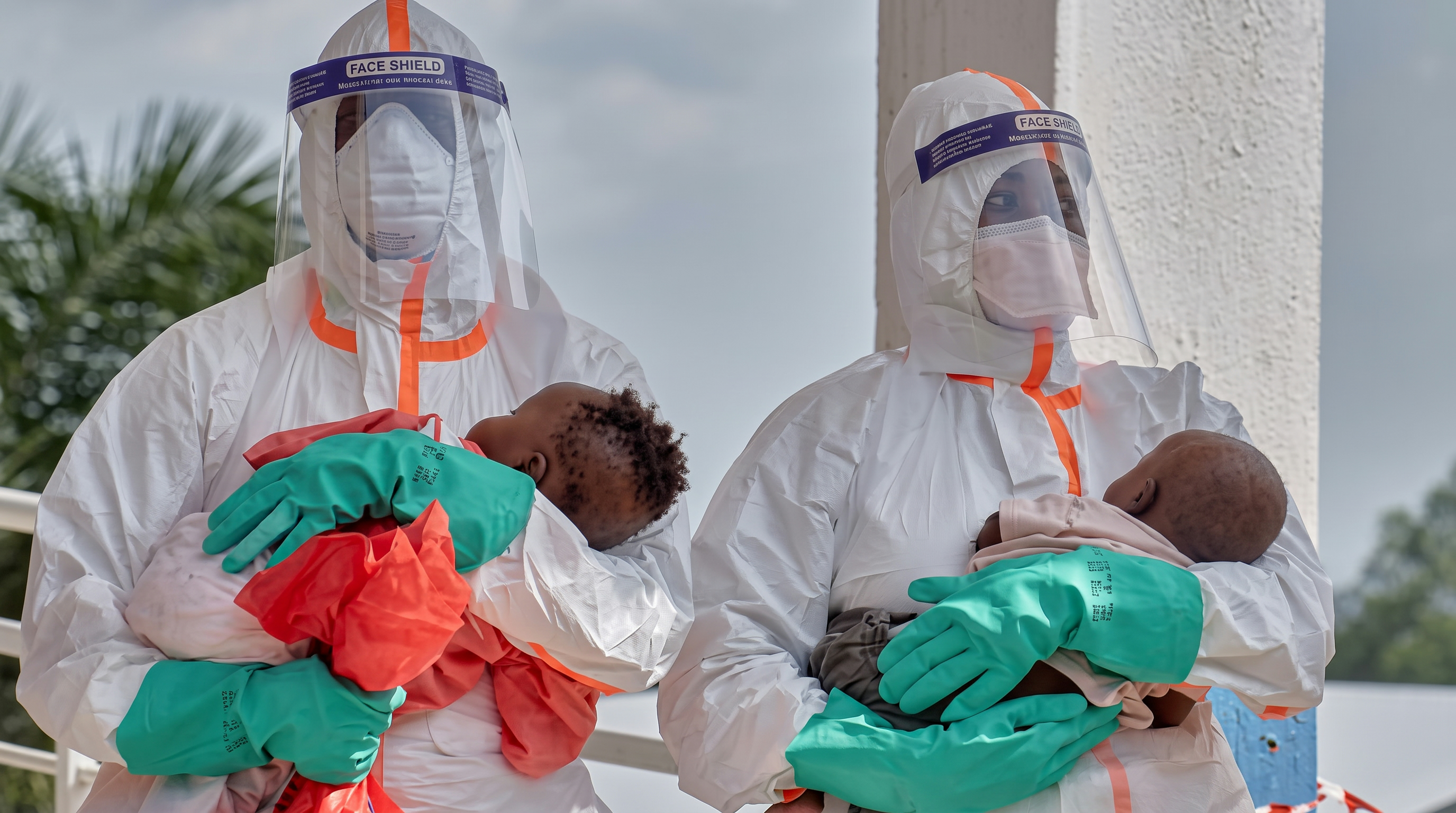 Ebola treatment DRC Congo children mortality crisis