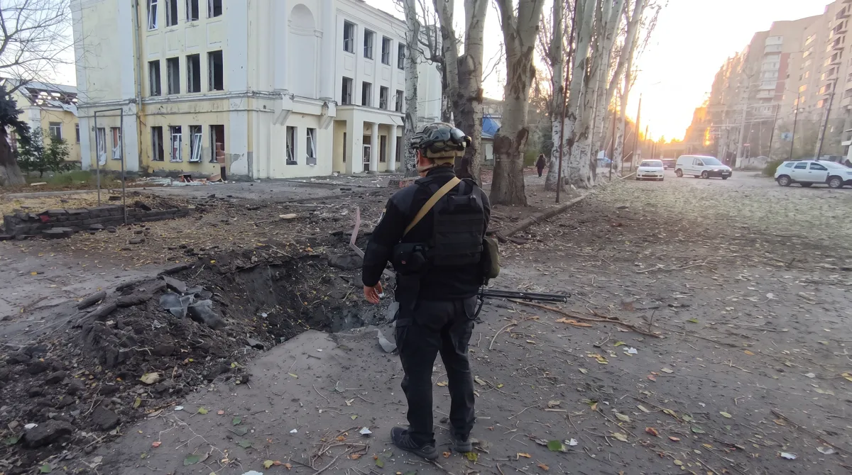 Destroyed buildings in Sloviansk after Russian airstrike
