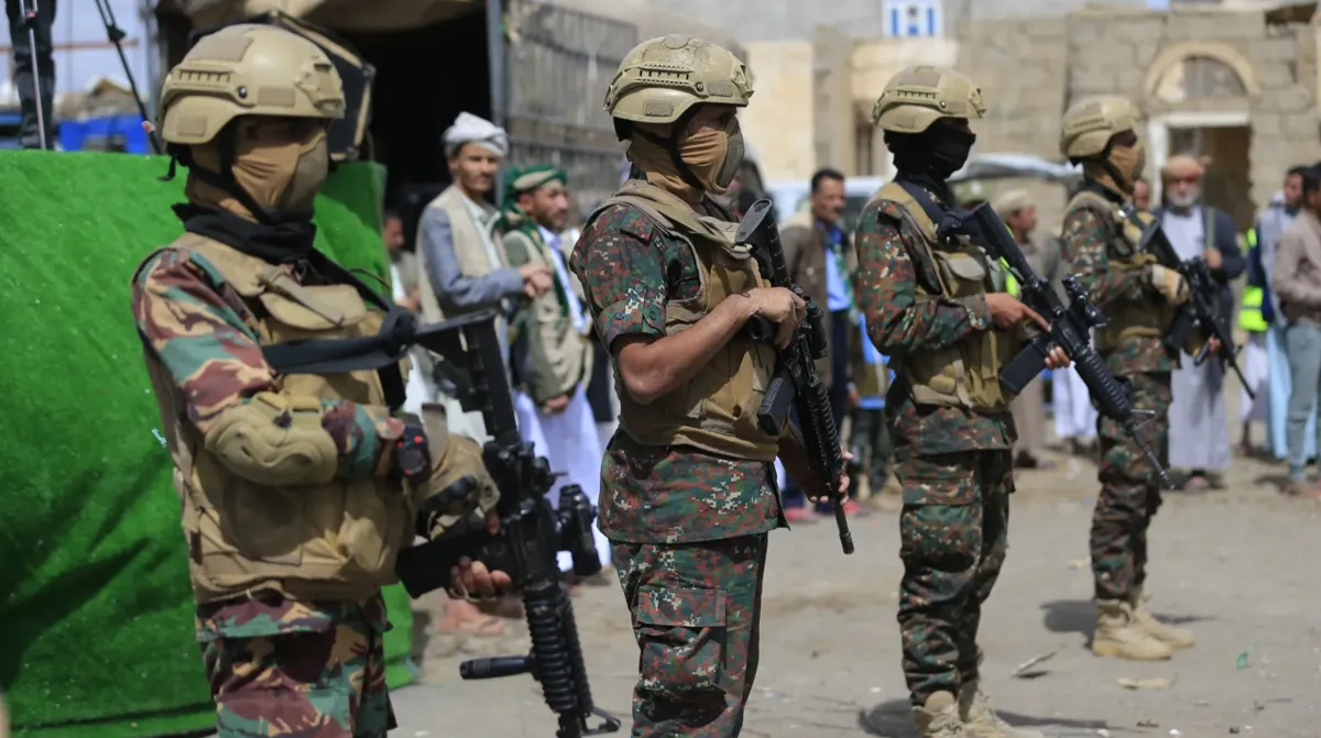 Iran Pressures Houthis to Resume Red Sea Attacks Amid Growing Tensions