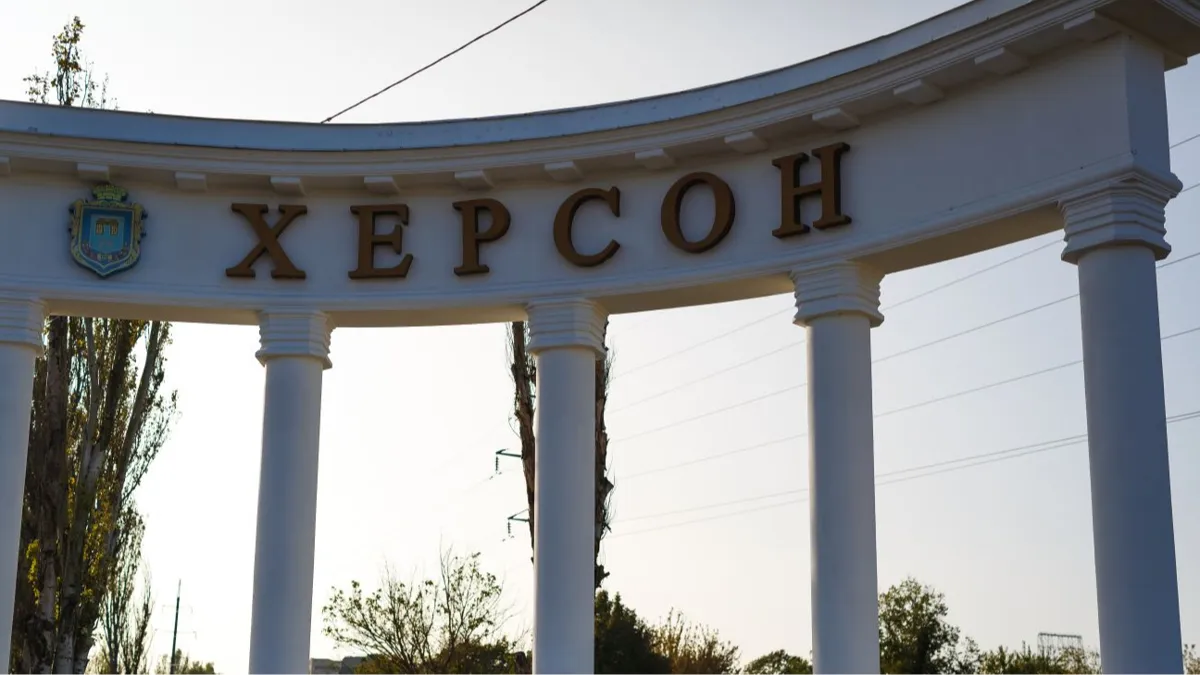 Kherson after Russian airstrikes October 17