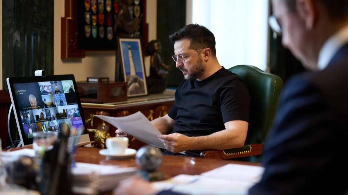 Volodymyr Zelensky at a video conference on air defense