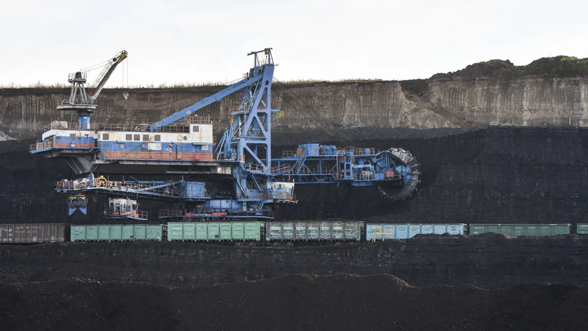 Russian thermal coal exports decline in 2026
