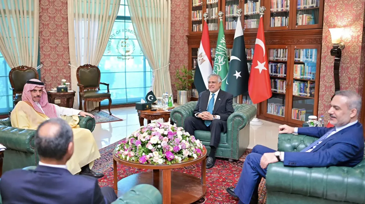Pakistan Hails "Very Productive" Four-Nation Summit on Middle East Conflict