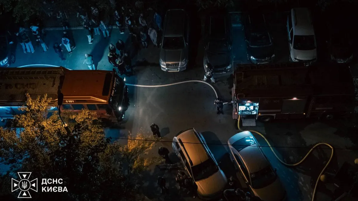 Двоє загиблих після удару по багатоповерхівці в Києві, врятовано 22 людини