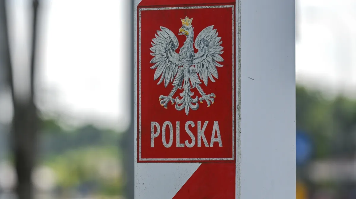 Ukrainian National Arrested in Poland for Masterminding Massive Visa Fraud Scheme for Belarusians