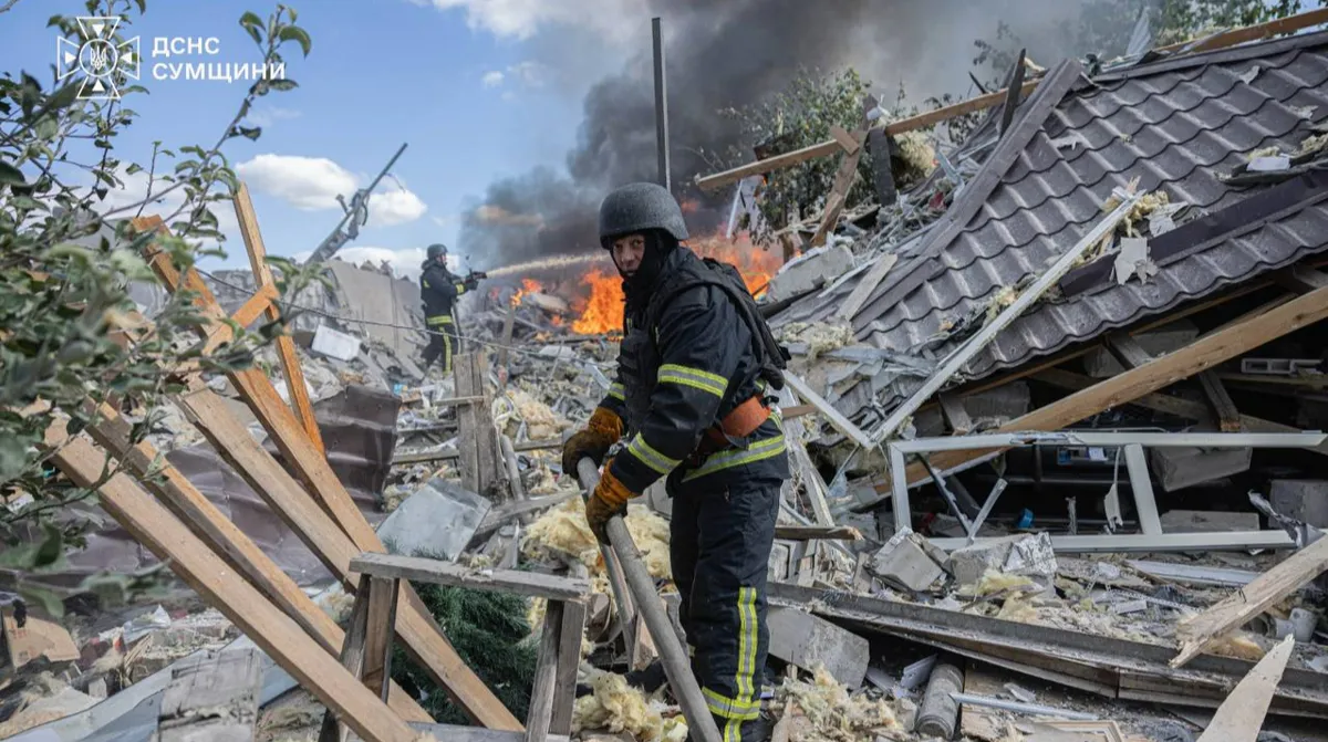 Russian airstrikes destroy buildings in Sumy Ukraine