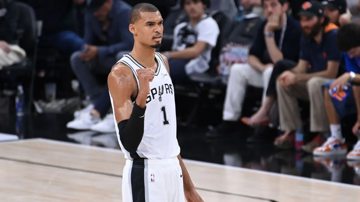 Victor Wembanyama San Antonio Spurs max contract extension 2026