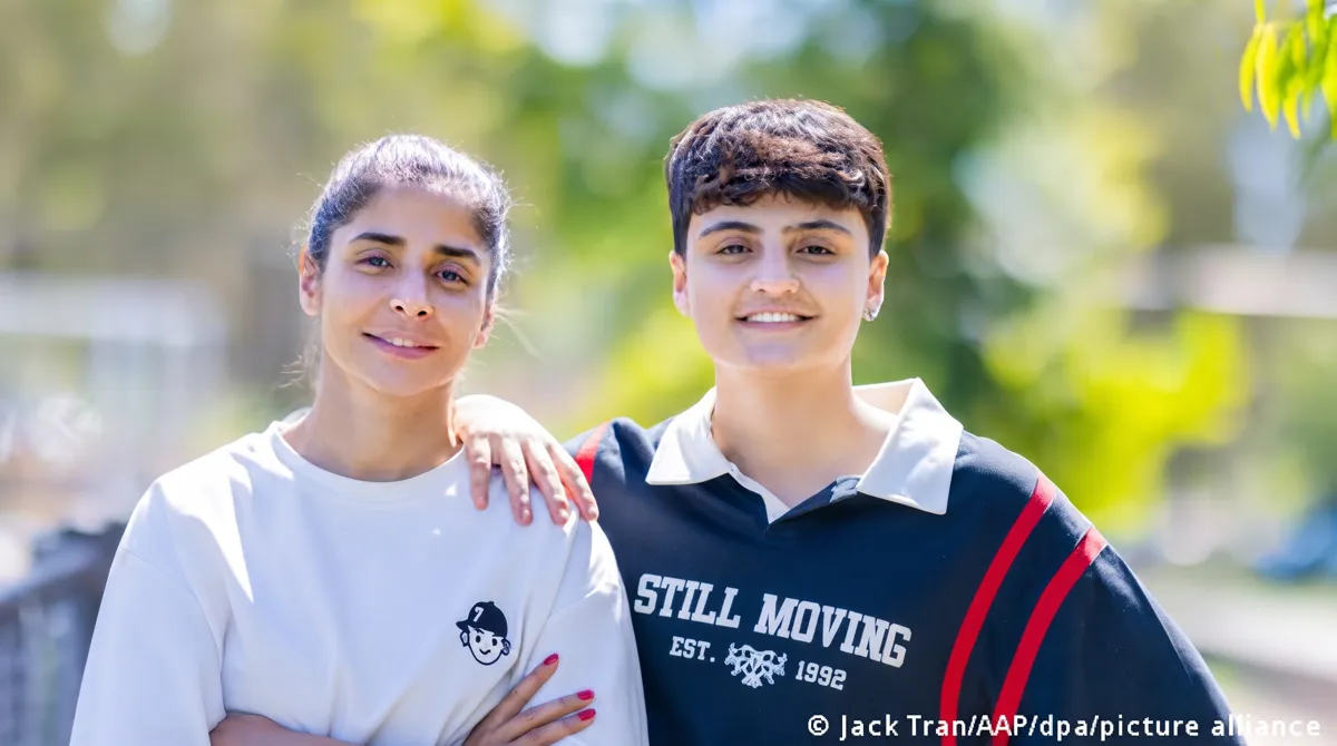 Iranian women footballers Fatemeh Pasandideh Atefeh Ramezanisadeh Australia