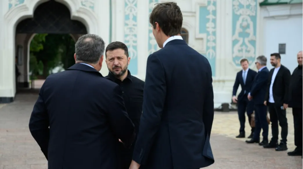 Zelensky: Trump Envoys Bring Message That Russians Are Ready to Negotiate